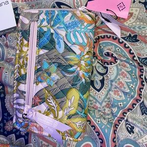 Vera Bradley wallet